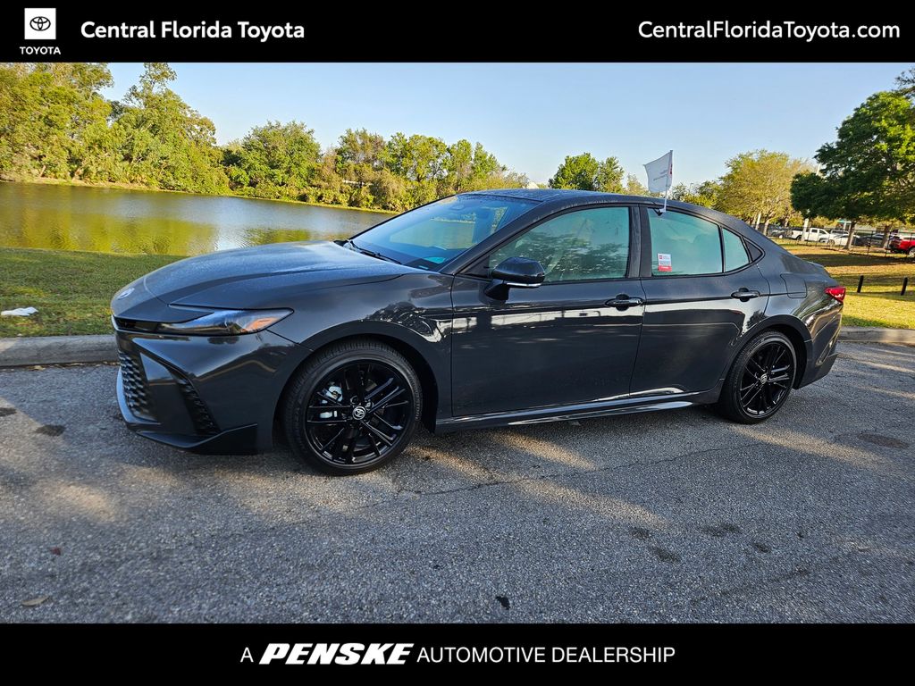 2025 Toyota Camry SE -
                Orlando, FL