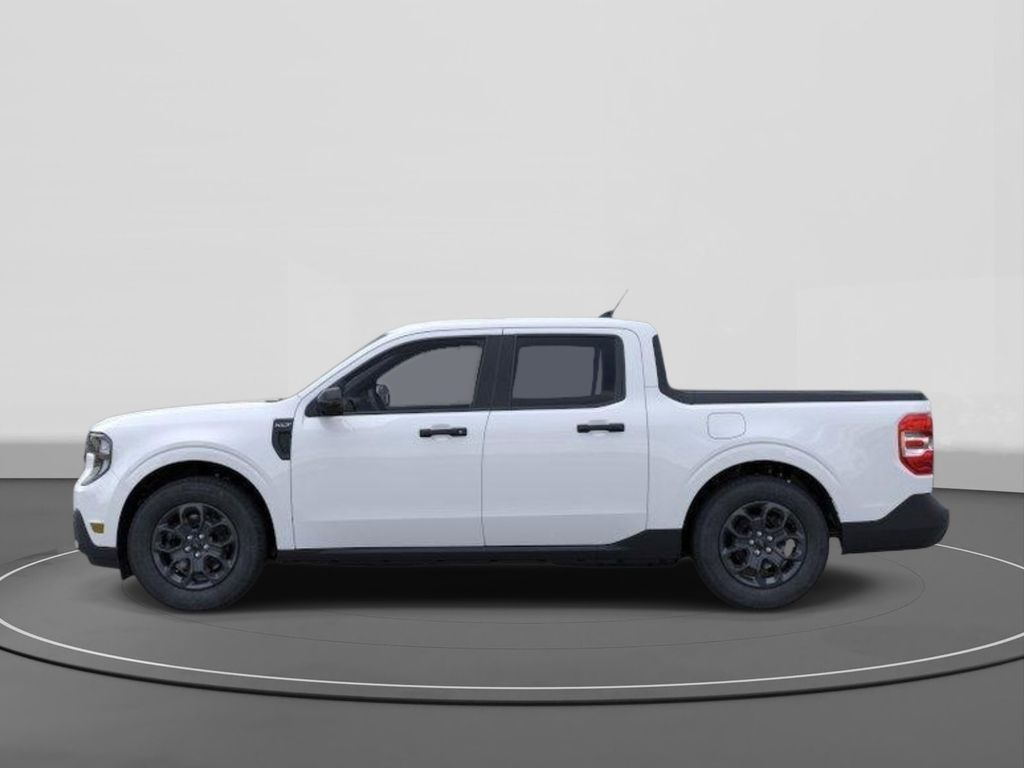 New 2026 Ford Maverick XLT 4D Crew Cab