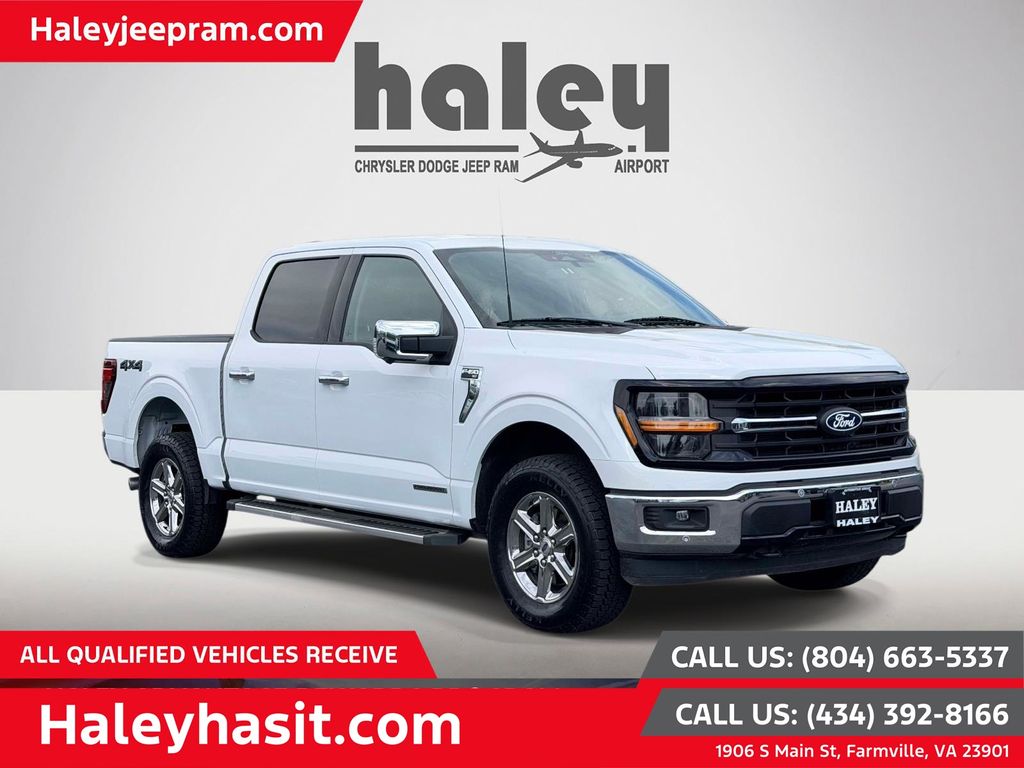 Oxford White 2024 Ford F-150 XLT SuperCrew 4WD Pickup Truck Four-Wheel Drive Automatic