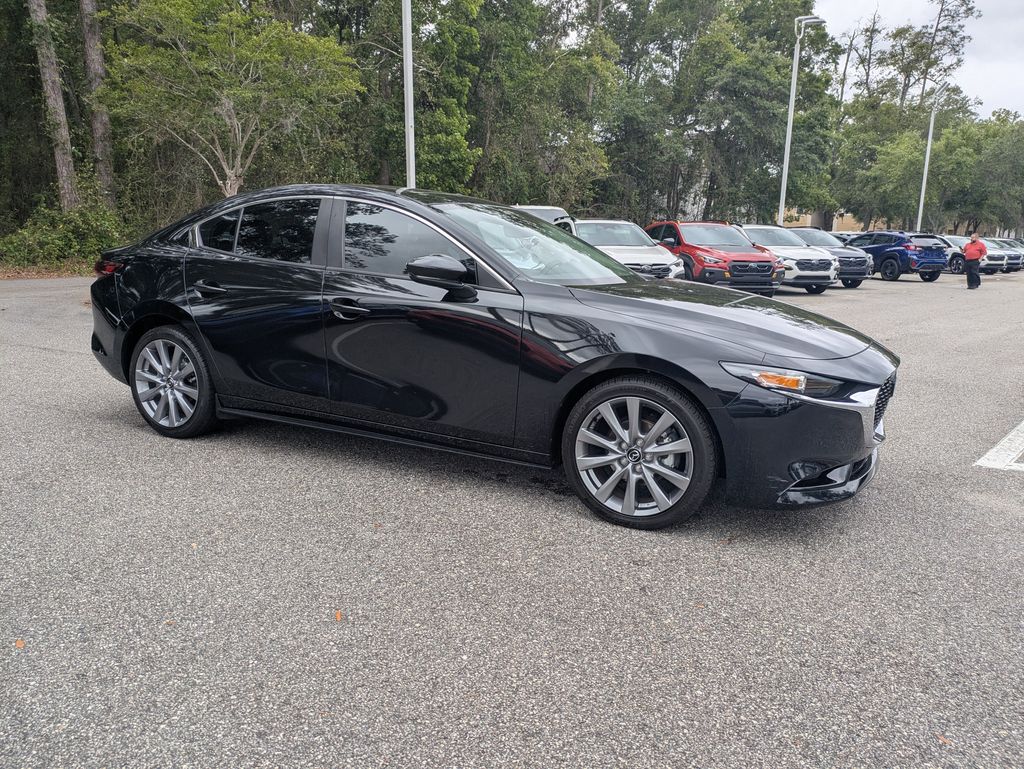 Jet Black Mica 2022 Mazda MAZDA3 Preferred Sedan FWD Sedan Front-Wheel Drive 6-Speed Automatic