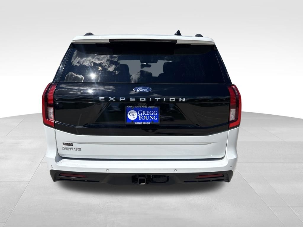 Used 2025 Ford Expedition SUV