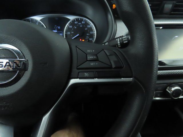 Thumbnail: 2020 Nissan Kicks - 12