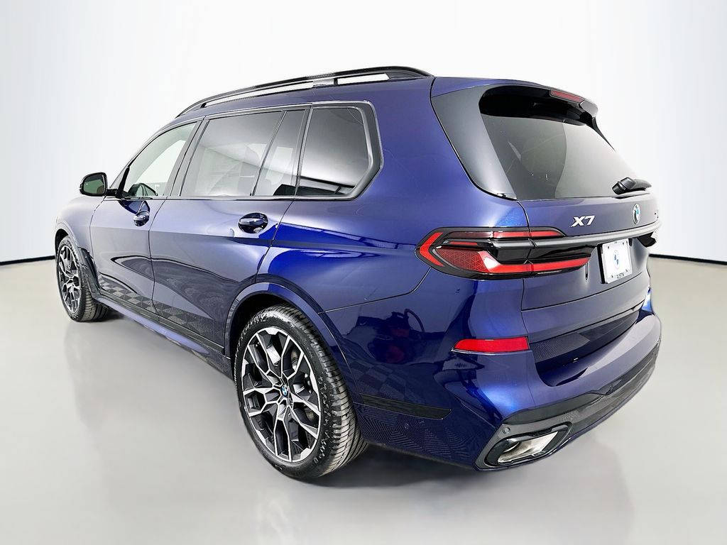 Thumbnail: 2026 BMW X7 - 7