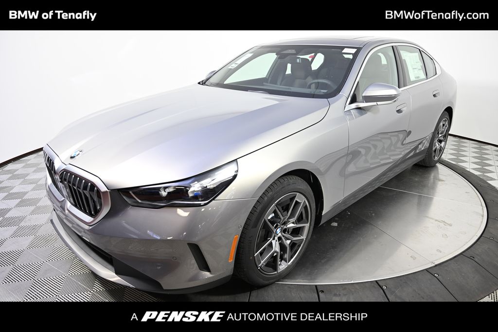 Thumbnail: 2026 BMW 5 Series - 1