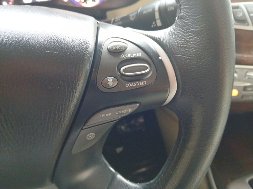 Used Car 2015 Infiniti Qx60  Base For Sale Under $12,000 In Austin, Texas