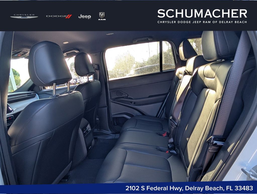 new 2026 Jeep Cherokee car, priced at $37,210