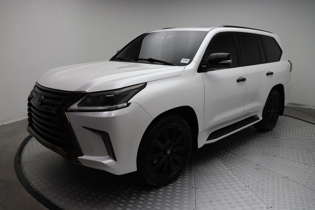2021 Lexus LX 570 Hero Image