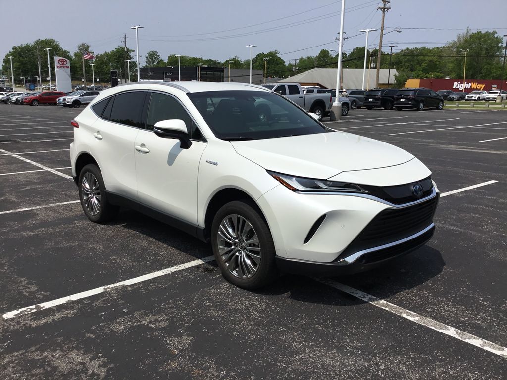 2021 Toyota Venza LE 7