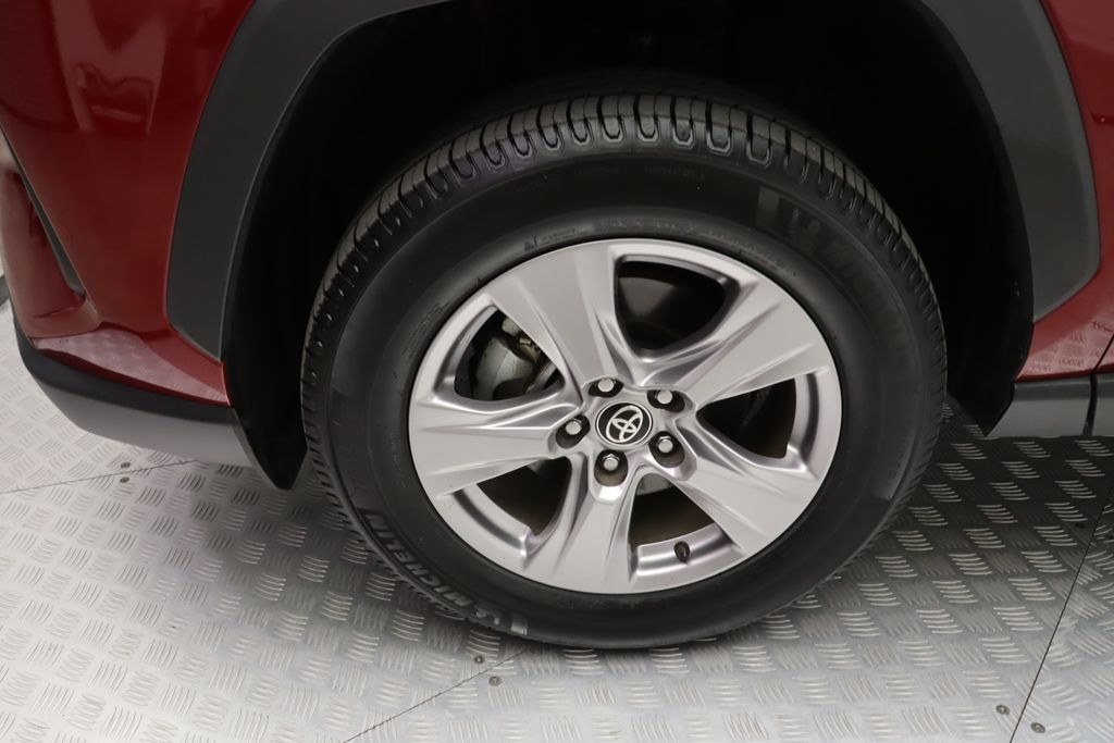 2022 Toyota RAV4 XLE 4