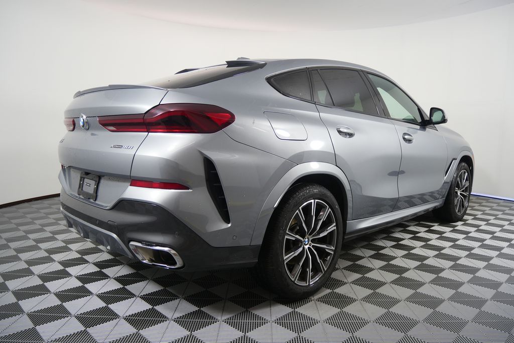Thumbnail: 2025 BMW X6 - 3