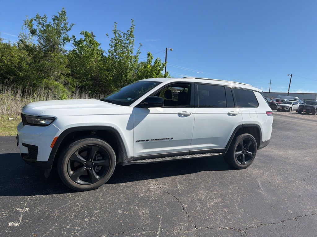 Used Car 2023 Jeep Grand Cherokee L  Altitude For Sale Under $35,000 In Taylor, Texas