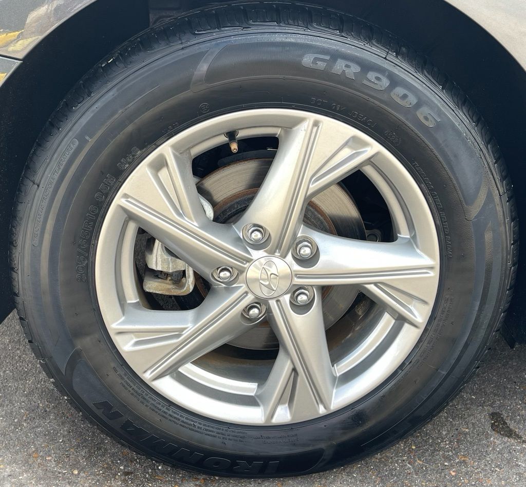 2021 Hyundai Sonata SE Gray at Baytown Hyundai
