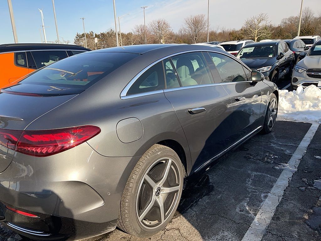 Thumbnail: 2024 Mercedes-Benz EQE - 2