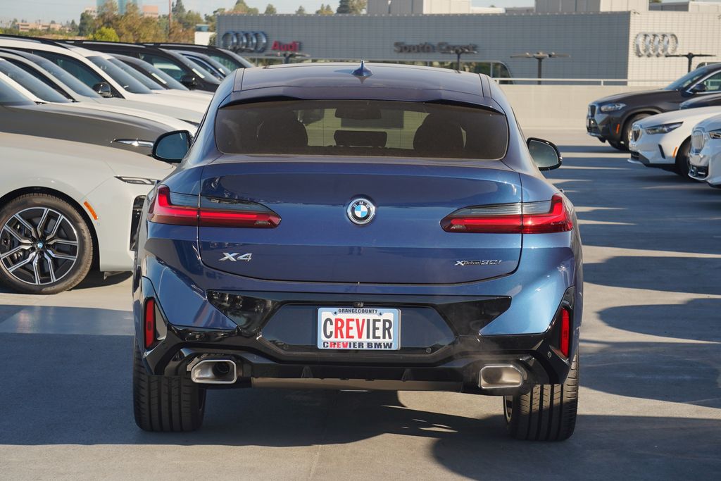 2025 BMW X4 xDrive30i 6