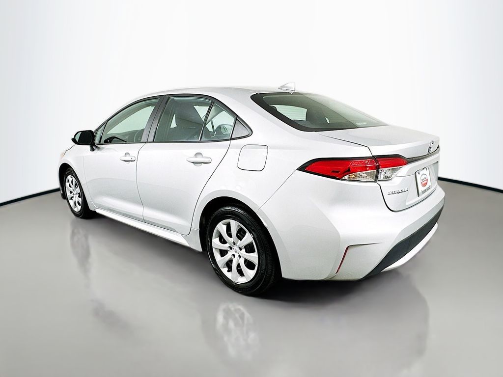 2022 Toyota Corolla LE 7