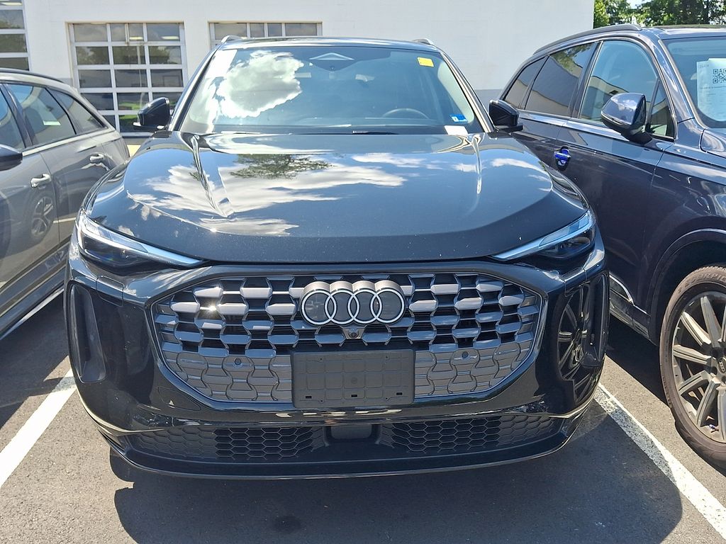 Thumbnail: 2025 Audi Q5 - 2
