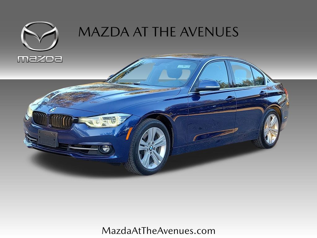 2018 BMW 3 Series 330i Sedan RWD