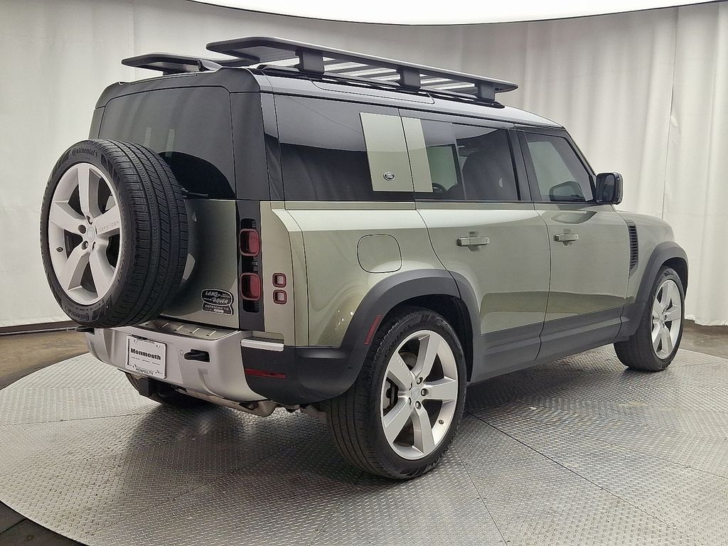 Thumbnail: 2020 Land Rover Defender - 4