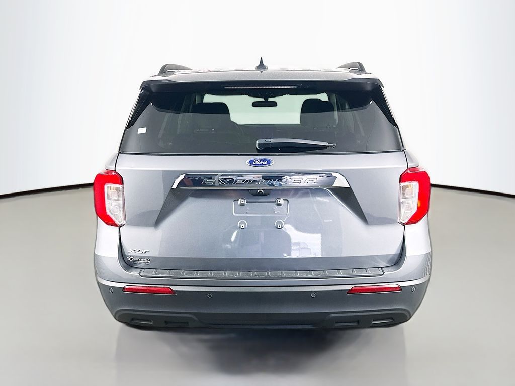 Used 2023 Gray Ford XLT image 6