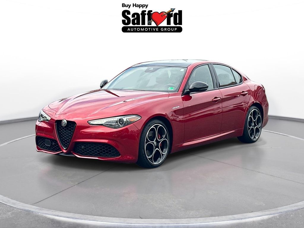 2023 Alfa Romeo Giulia Veloce