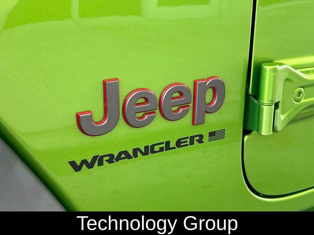 Used 2026 Green Jeep Rubicon image 17