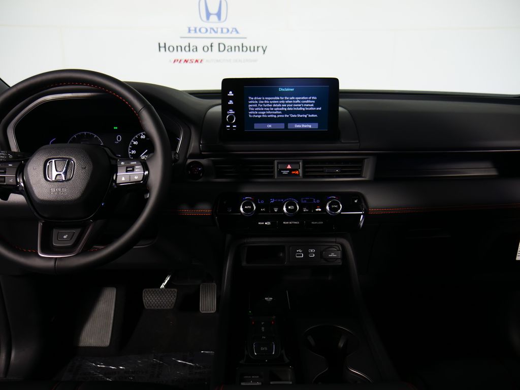 2025 Honda Pilot TrailSport 17