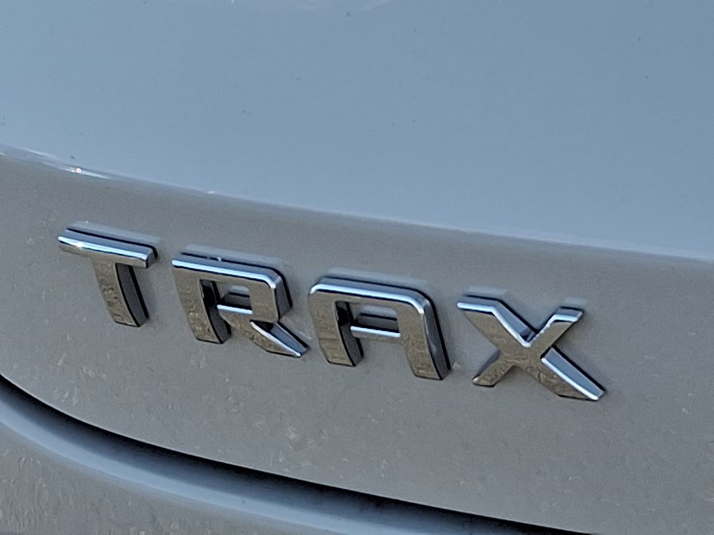 Thumbnail: 2026 Chevrolet Trax - 11