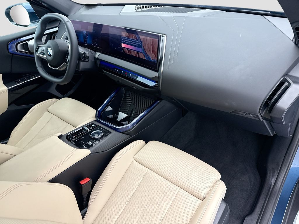Thumbnail: 2026 BMW X3 - 15