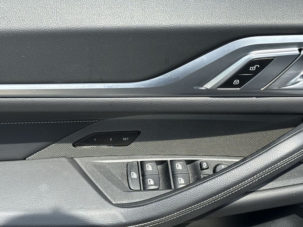 Thumbnail: 2024 BMW 4 Series - 4