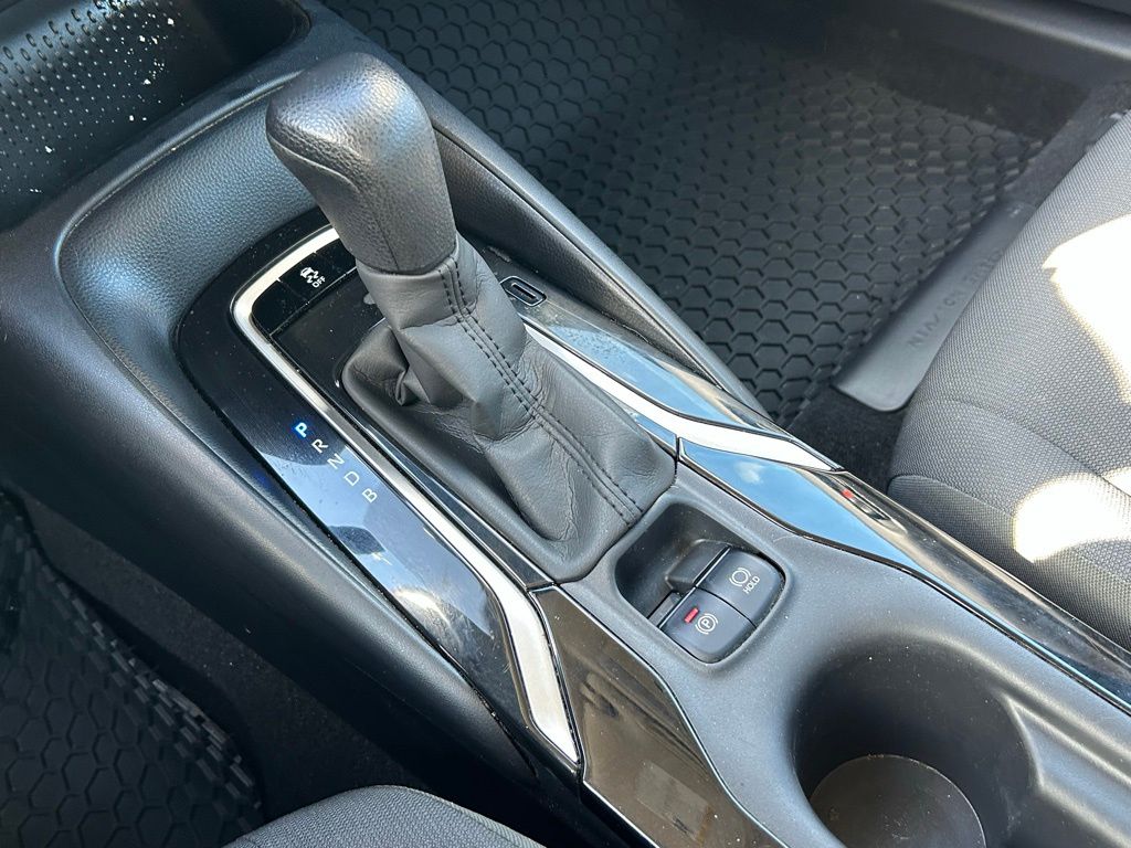 Thumbnail: 2022 Toyota Corolla - 25