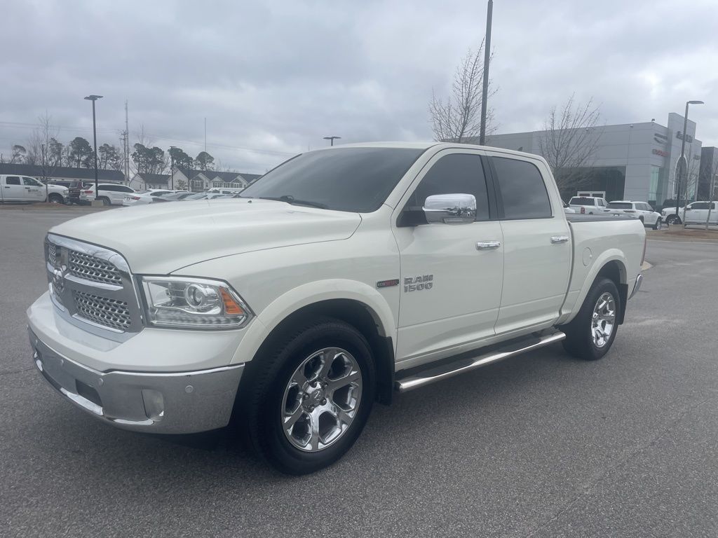 2018 RAM 1500 Laramie Crew Cab 4WD