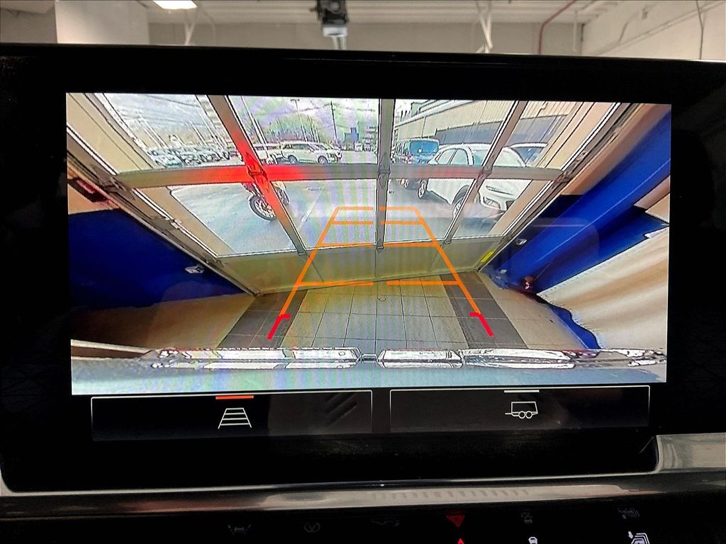 2025 GMC Sierra 1500 — photo 19