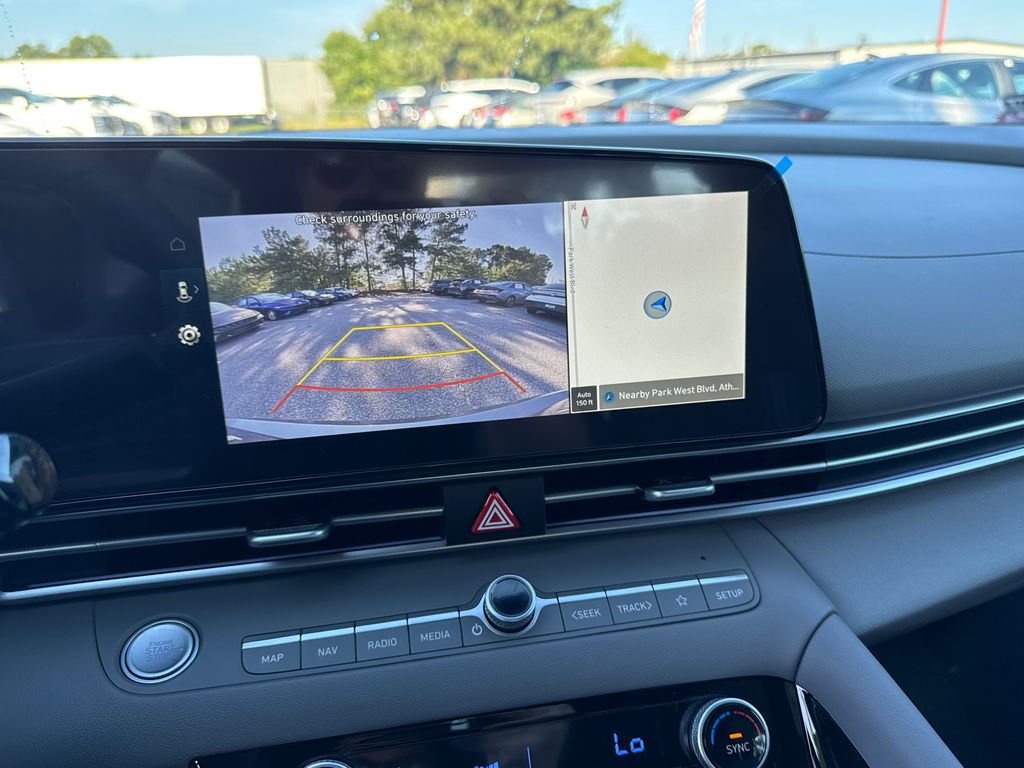 2025 Hyundai Elantra Hybrid SEL Sport photo 18