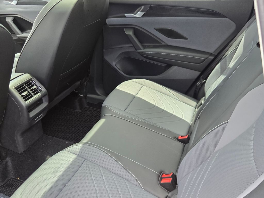 2025 Volkswagen Tiguan - $31,490