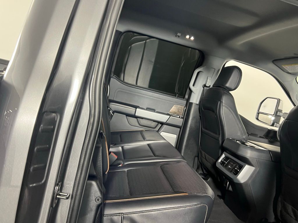 Used 2025 Gray Ford Lariat image 27