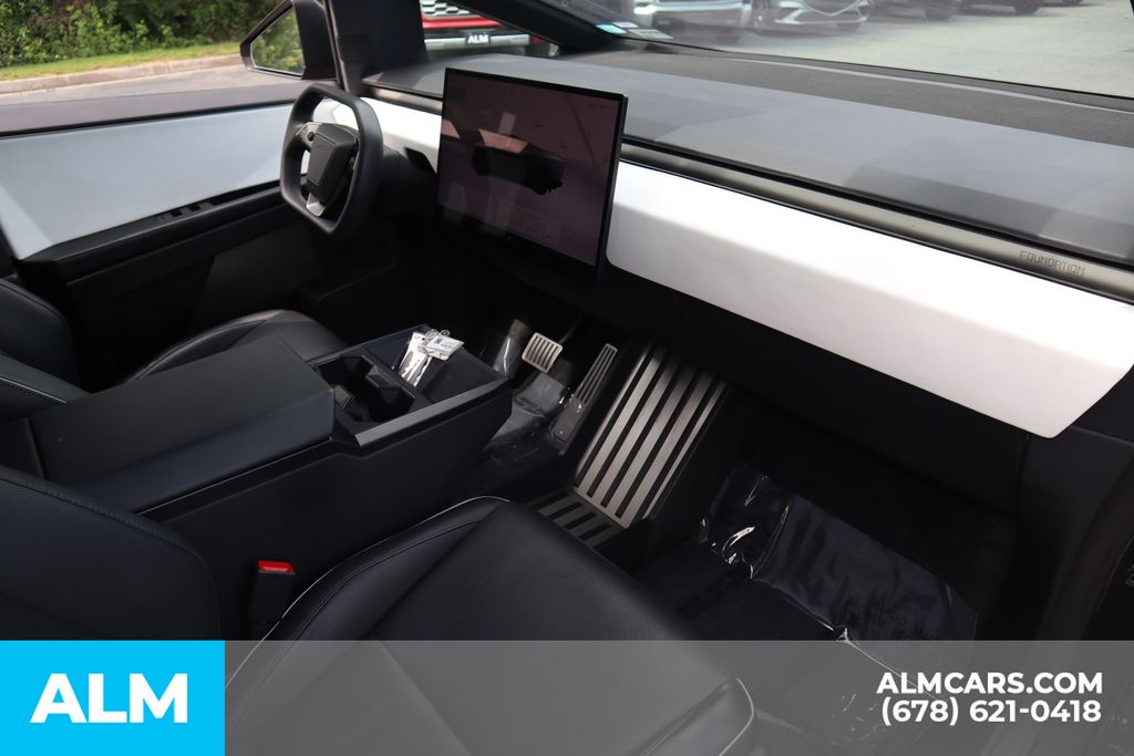 Used 2024 Silver Tesla Base image 29