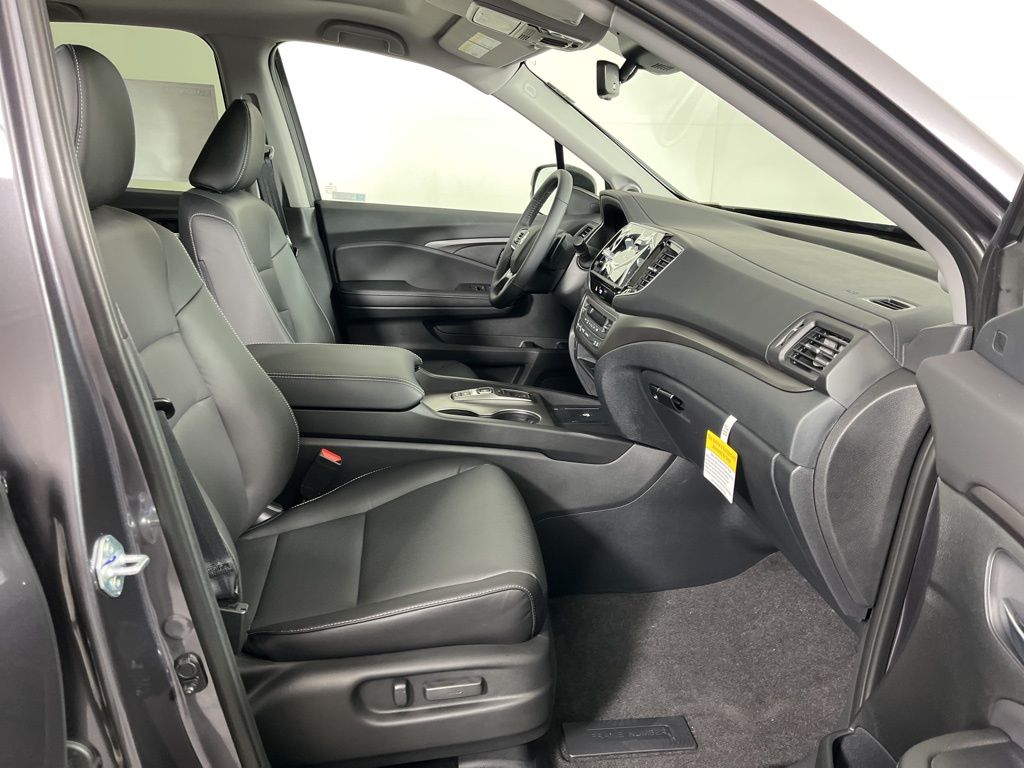 Thumbnail: 2026 Honda Ridgeline - 8