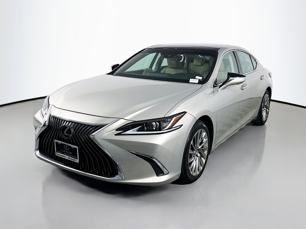 Thumbnail: 2019 Lexus ES - 1