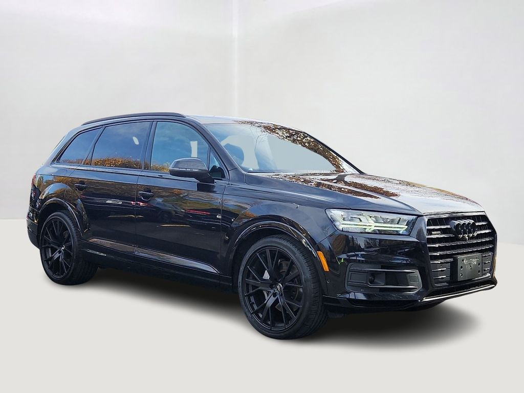 Thumbnail: 2019 Audi Q7 - 3