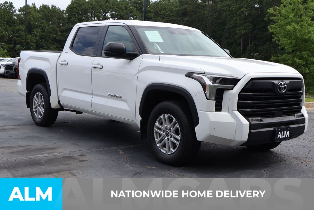 Used 2024 White Toyota SR5 image 4