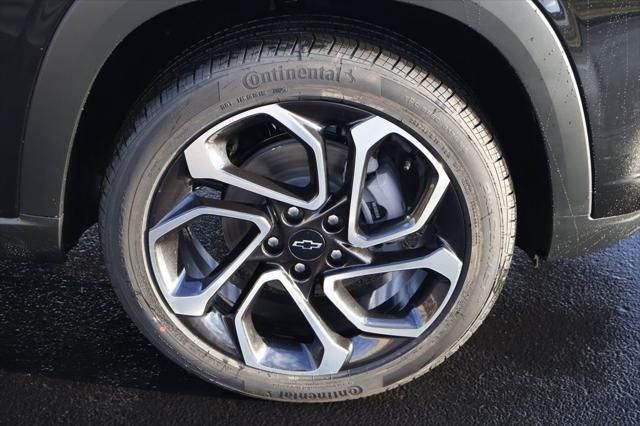 Thumbnail: 2026 Chevrolet Trax - 11