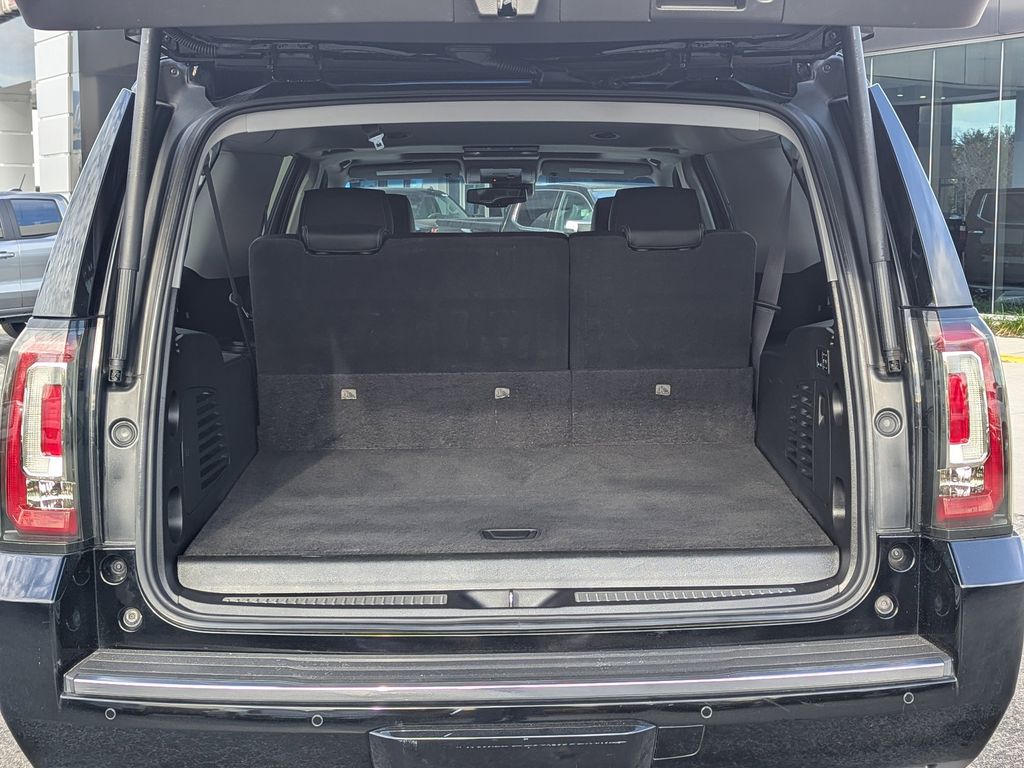 used 2016 GMC Yukon XL car, priced at $20,991