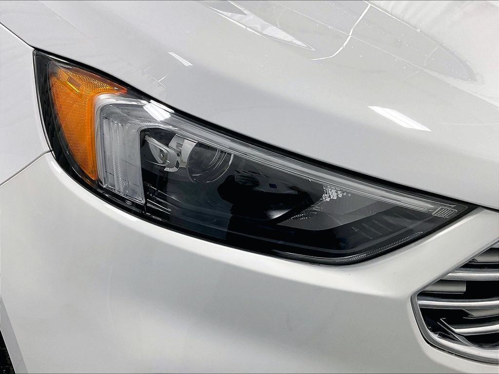 2022 Ford Edge — photo 32