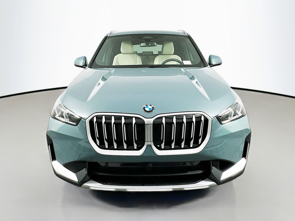 Thumbnail: 2025 BMW X1 - 2