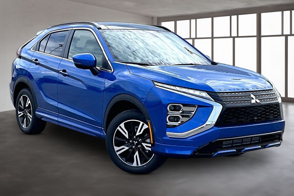 New 2026 Blue Mitsubishi SEL image 3