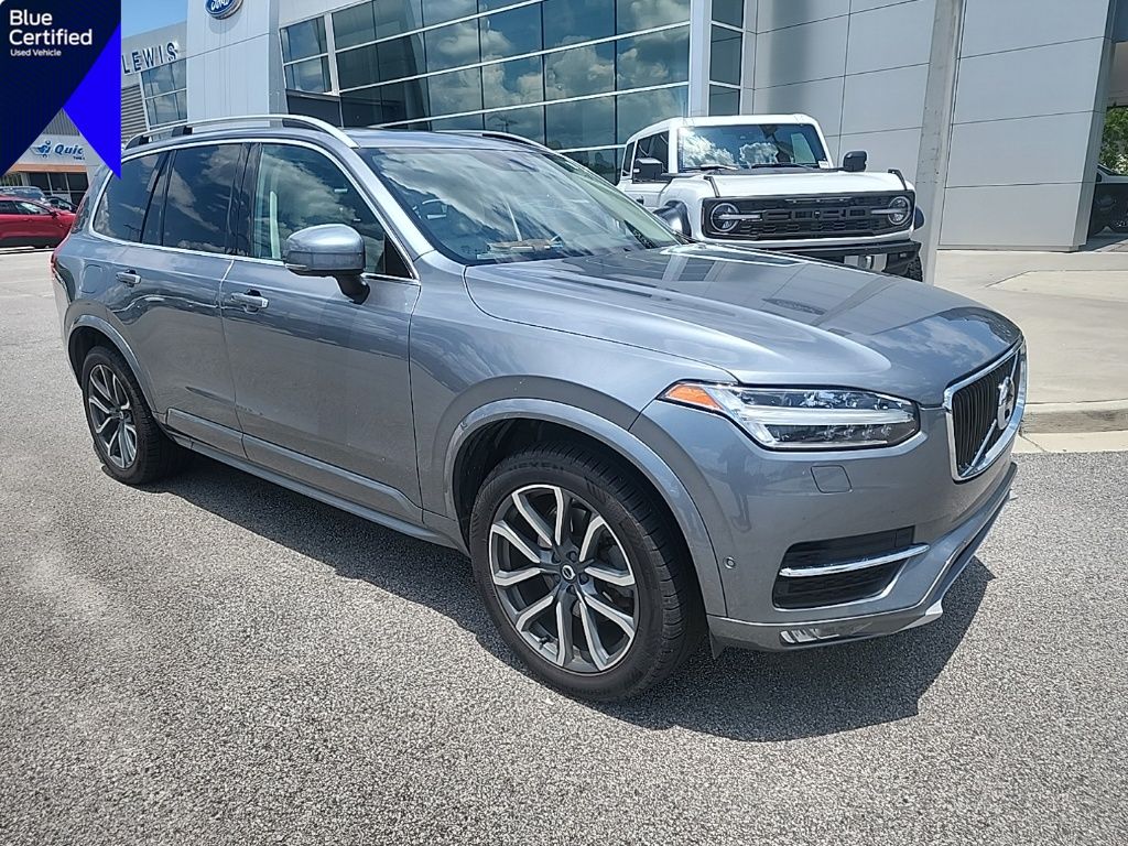 2019 Volvo XC90 T6 Momentum