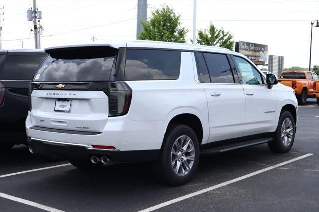 Thumbnail: 2025 Chevrolet Suburban - 8