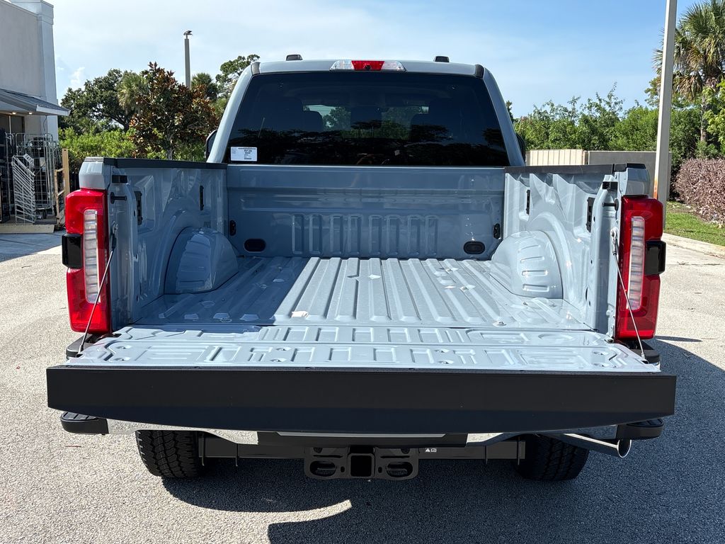 New 2026 Gray Ford Lariat image 10