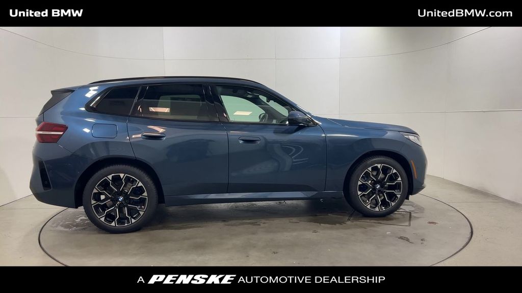 Thumbnail: 2026 BMW X3 - 9