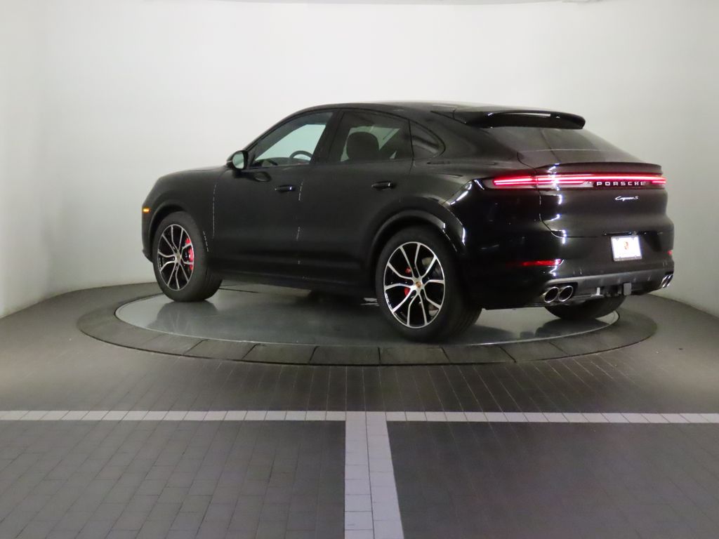 Thumbnail: 2026 Porsche  - 3